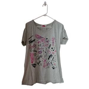 Gray UT Barbie Tshirt with  Different Fonts and Colors Womens Size Large
